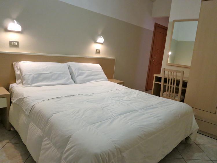 Hotel Romina ريميني المظهر الخارجي الصورة